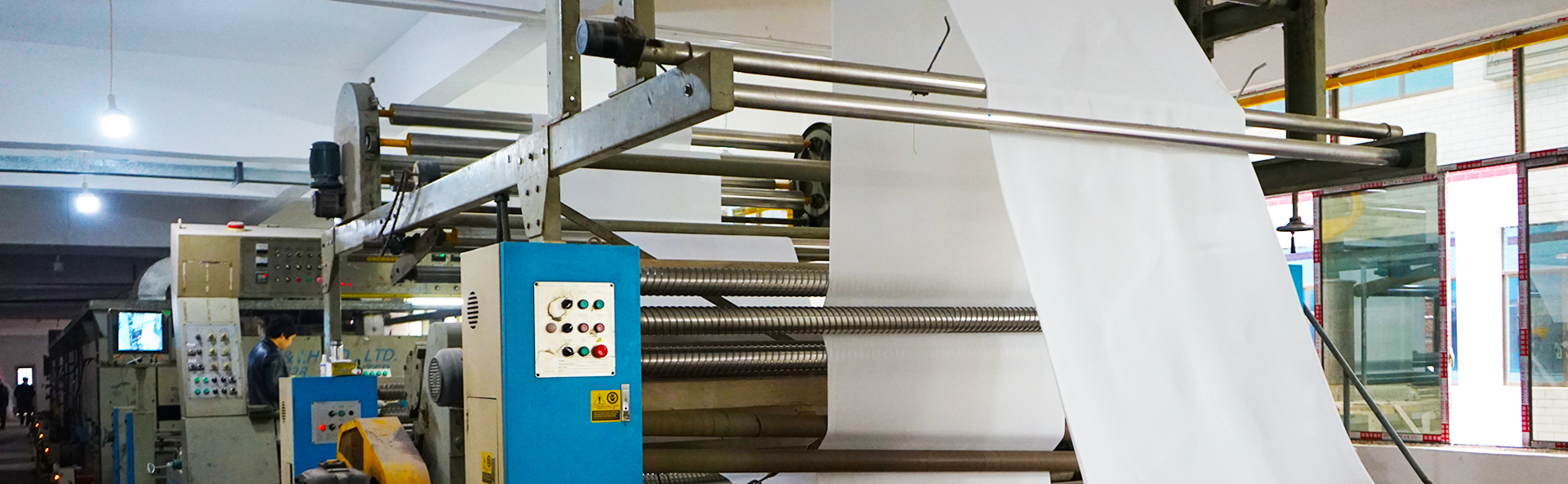 邵陽(yáng)市盛強針紡織品有限公司_邵陽(yáng)三明治網(wǎng)布加工銷(xiāo)售|邵陽(yáng)經(jīng)編網(wǎng)眼布加工銷(xiāo)售|邵陽(yáng)3D網(wǎng)布生產(chǎn)銷(xiāo)售